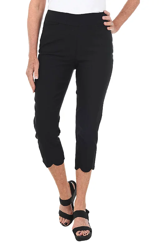 Essentials Color Pull-On Scalloped Capri Pant